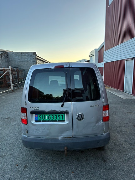 Volkswagen Caddy Maxi 6 of 11