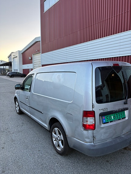 Volkswagen Caddy Maxi 3 of 11