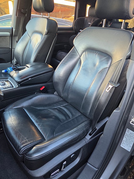 Audi Q7 17 of 17