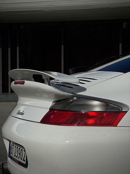 Porsche 911 13 of 26