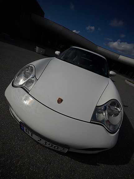 Porsche 911 14 of 26