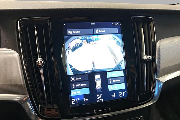 Volvo V90 21 of 30