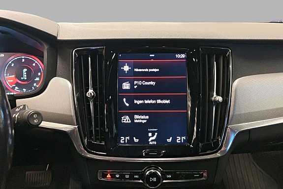 Volvo V90 11 of 30
