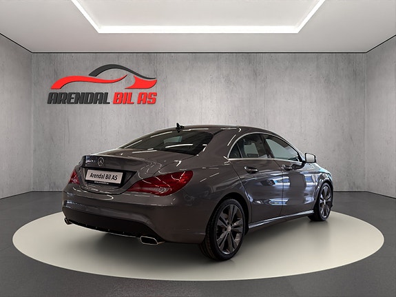 Mercedes-Benz CLA180 5 of 19