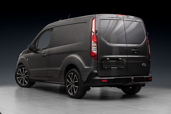 Ford Transit Connect 6 of 24