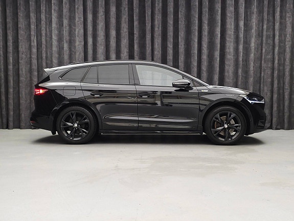 Skoda Enyaq RS 8 of 30