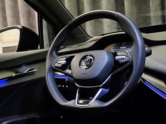 Skoda Enyaq RS 29 of 30