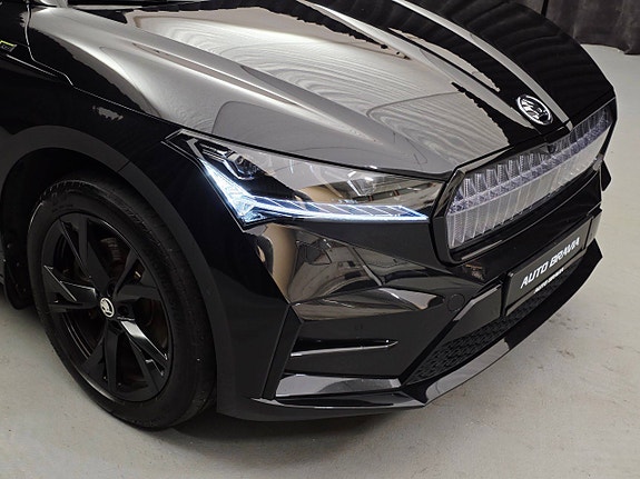 Skoda Enyaq RS 10 of 30