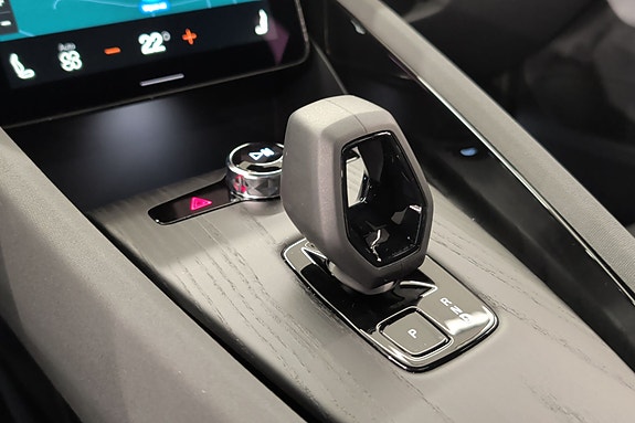 Polestar 2 20 of 30