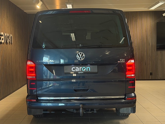 Volkswagen Caravelle 4 of 18