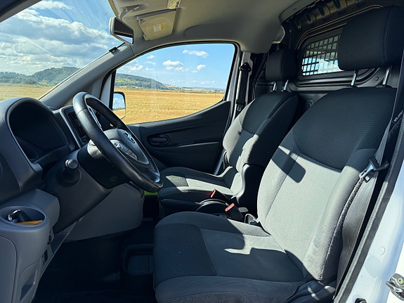 Nissan e-NV200 13 of 19