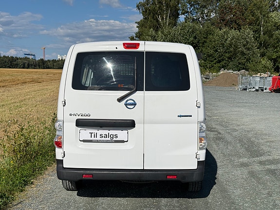 Nissan e-NV200 7 of 19