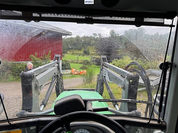 Deutz Fahr Agroplus 410 DT m/ frontlaster. 20 of 30