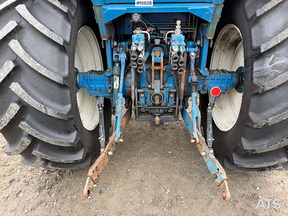 Ford 1983 7710 4x4 Traktor med frontlaster 30 of 30