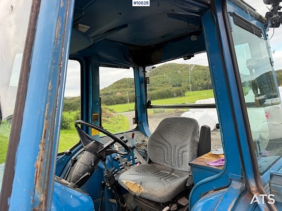 Ford 1983 7710 4x4 Traktor med frontlaster 19 of 30