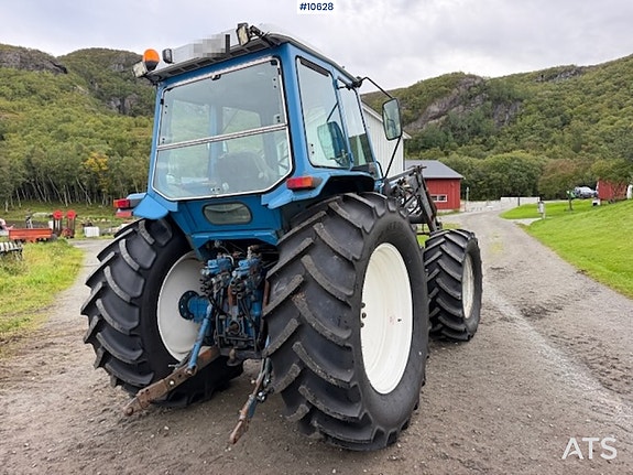 Ford 1983 7710 4x4 Traktor med frontlaster 7 of 30