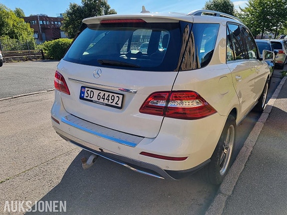 Mercedes-Benz M-Klasse 4 of 12