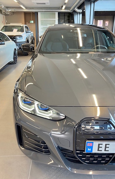 BMW i4 6 of 30