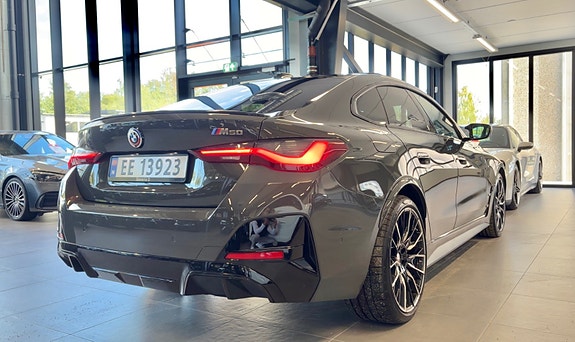 BMW i4 17 of 30