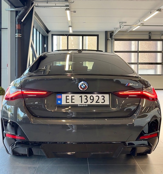 BMW i4 14 of 30