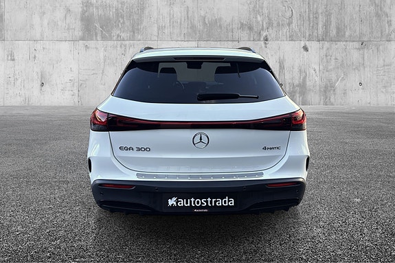 Mercedes-Benz EQA300 6 of 20