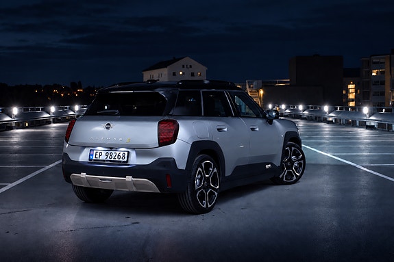 MINI Aceman SE 10 of 16