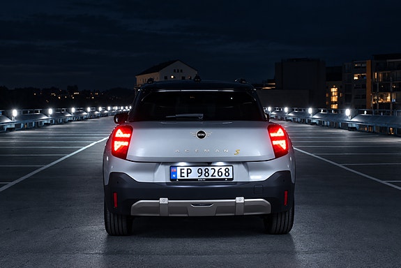 MINI Aceman SE 11 of 16