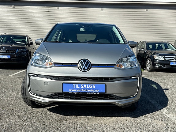 Volkswagen UP! 3 of 15