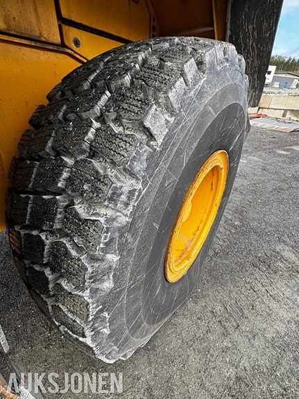 Volvo L60E Hjullaster - Tilleggshydraulikk - Skuffe - Diagonalskjær - Sertifisert til august 2026 12 of 30