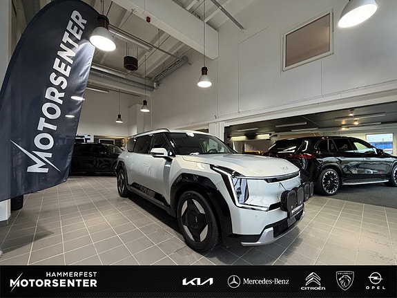 Kia EV9 6 of 30