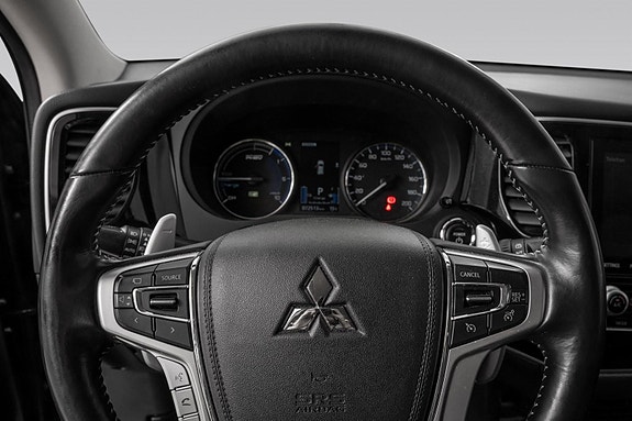 Mitsubishi Outlander 20 of 29