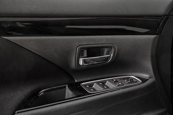Mitsubishi Outlander 28 of 29