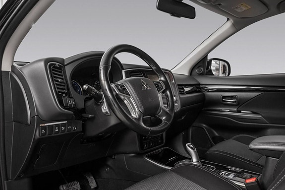 Mitsubishi Outlander 15 of 29
