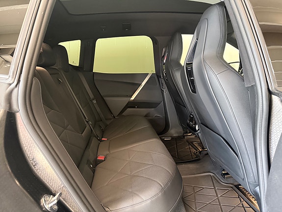 BMW iX 8 of 28