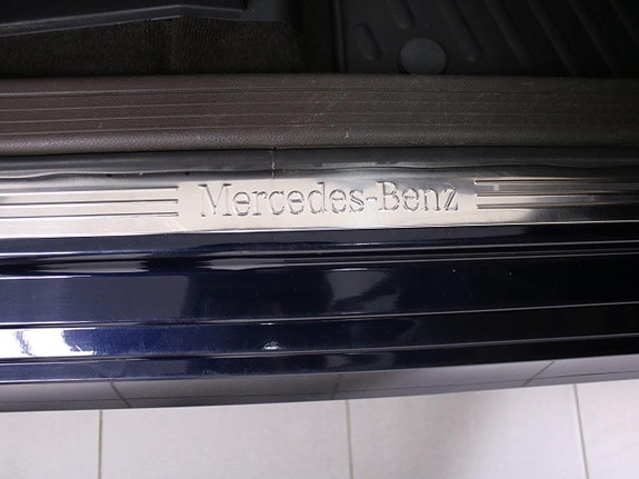 Mercedes-Benz GLK220 22 of 30