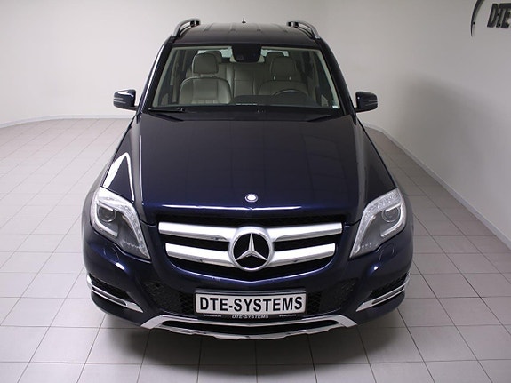 Mercedes-Benz GLK220 15 of 30