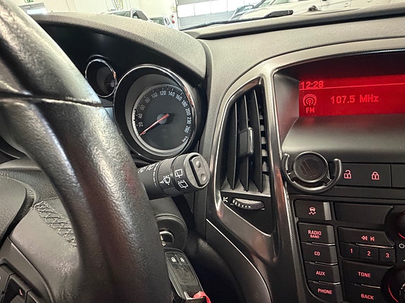 Opel Astra 22 of 30