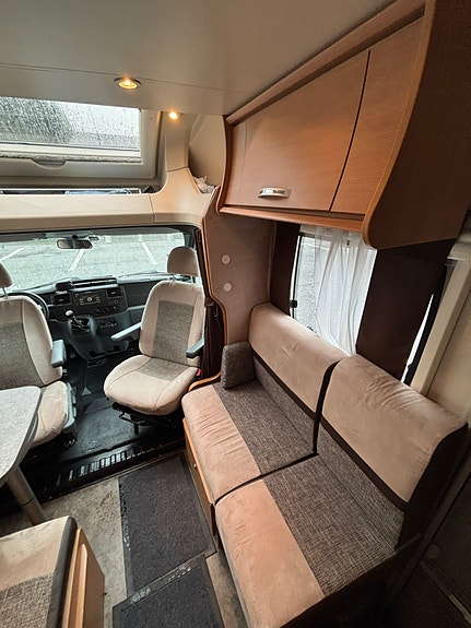 Challenger Genesis 60 17 of 30