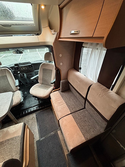 Challenger Genesis 60 16 of 30
