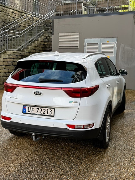 Kia Sportage 10 of 21
