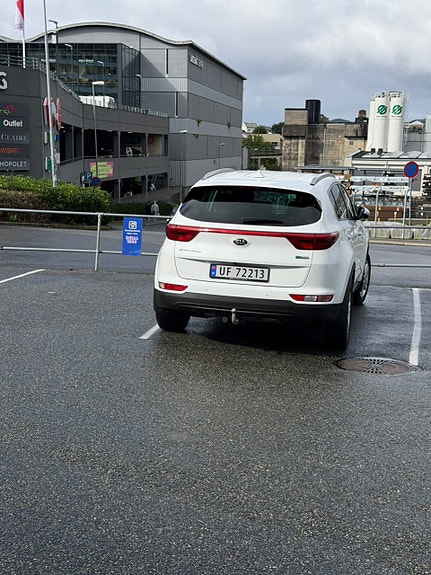Kia Sportage 5 of 21