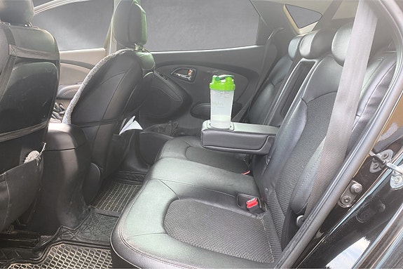 Hyundai Tucson 16 of 27