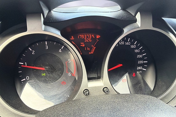 Nissan Juke 12 of 12