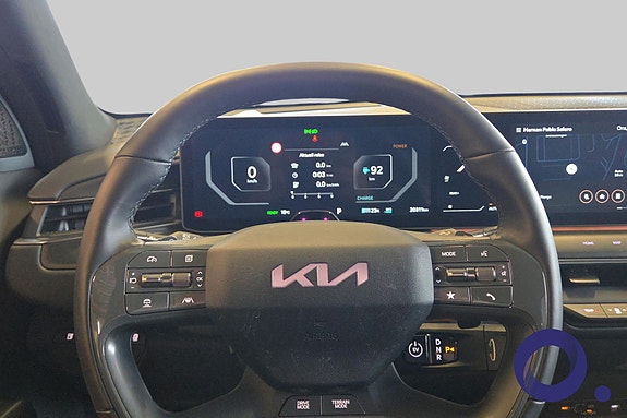 Kia EV9 11 of 30