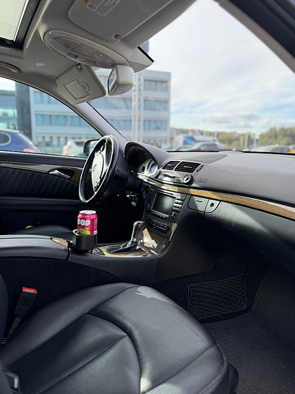Mercedes-Benz E220 d 9 of 15