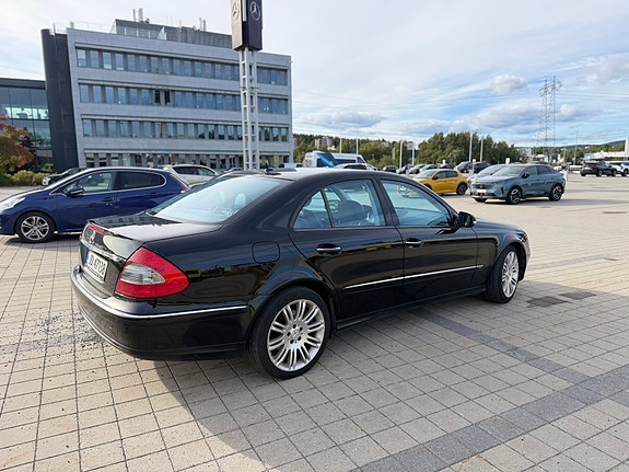 Mercedes-Benz E220 d 3 of 15