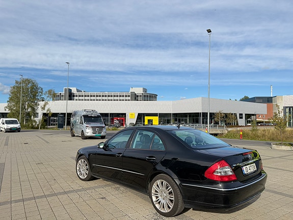 Mercedes-Benz E220 d 5 of 15