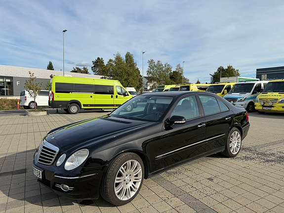 Mercedes-Benz E220 d 6 of 15