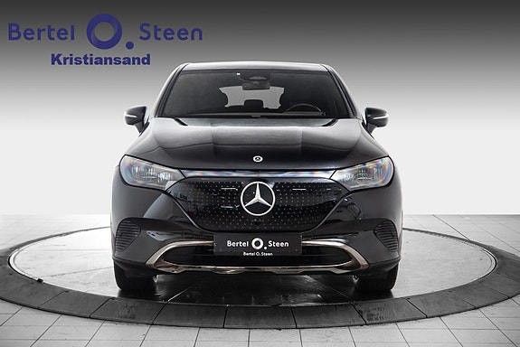Mercedes-Benz EQE350 SUV 8 of 28