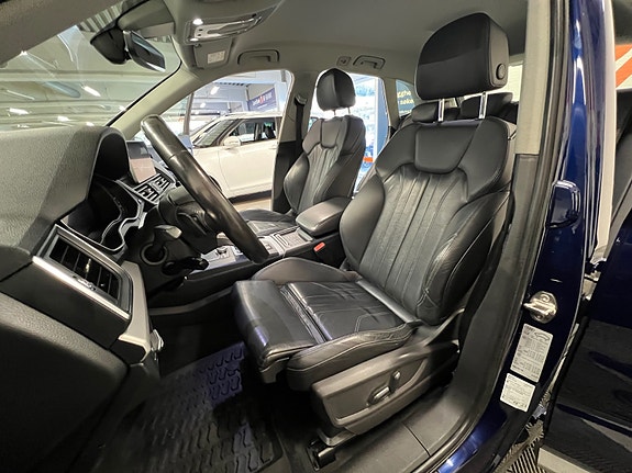 Audi Q5 20 of 30